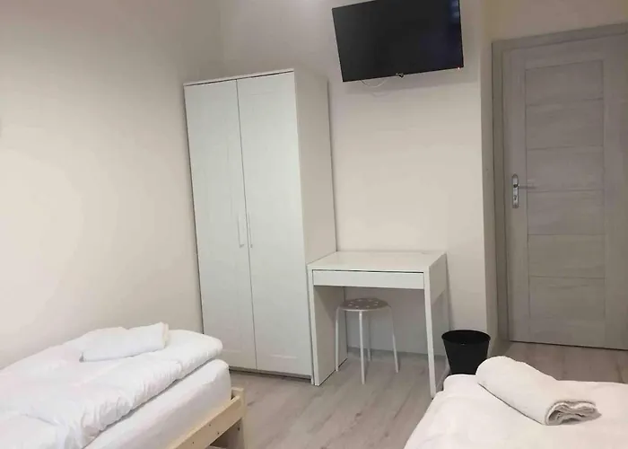 בית אירוח Arena