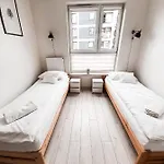 Wlbapartmentspl - Pokoje Przy Tauron Arena Проживание в семье *